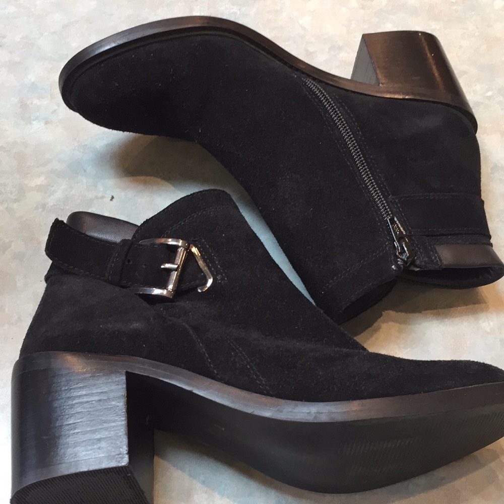 Steve Madden suede boots - Picture 3 of 10